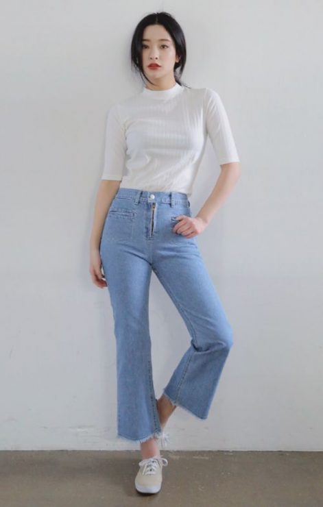 藍白穿搭　優雅 